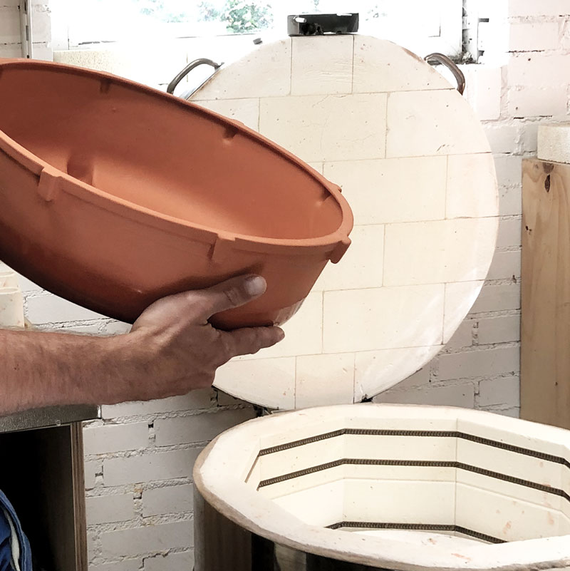 Patera Magnus outer bowl coming out of the kiln after being fired twice - House of Thol