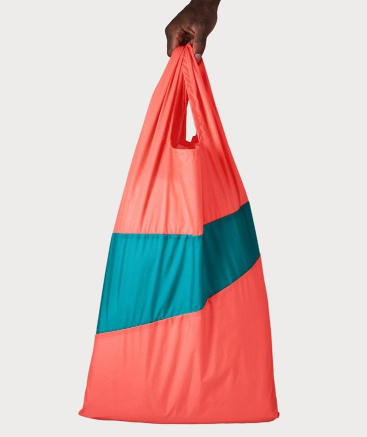 Shopping bag by Susan Bijl | House of Thol 'Get it at the Creatives' gift guide
