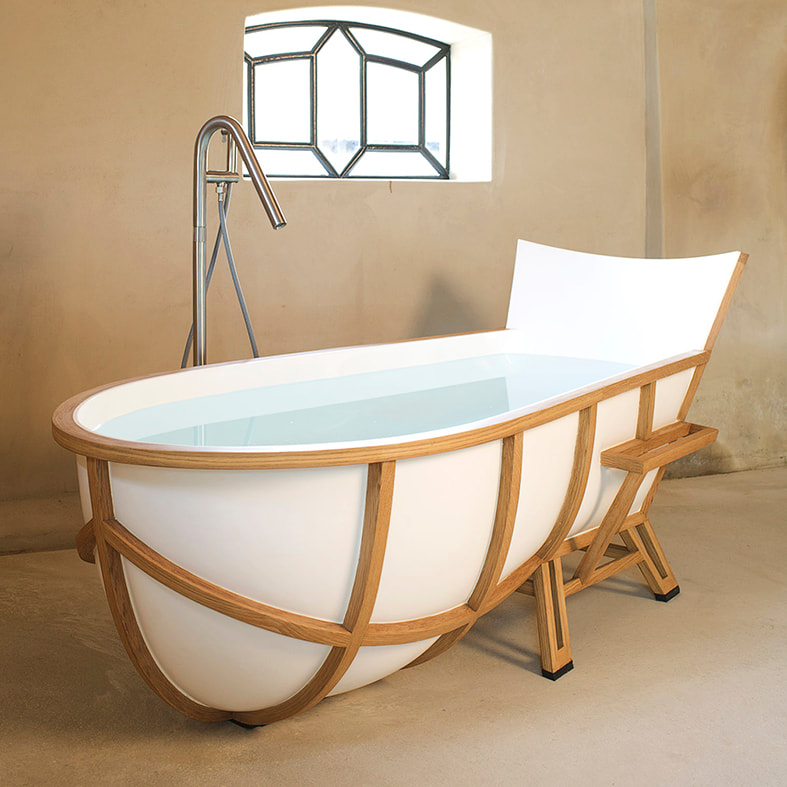 Evolution // Luxurious ergonomic bathtub