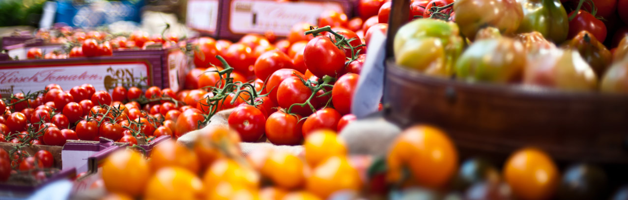 Are you storing tomatoes in the fridge? / blogpost by House of Thol - CC0 photograph